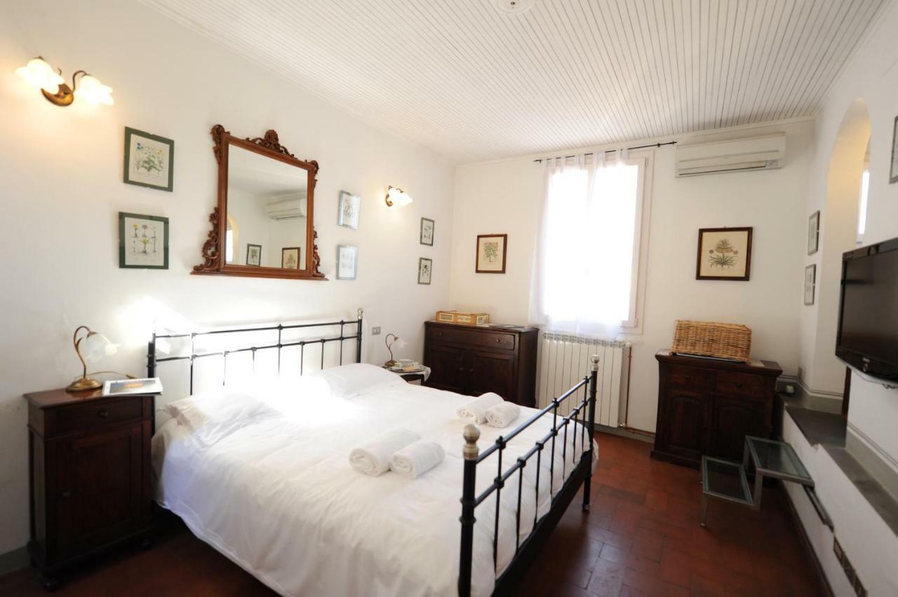 Acacia Firenze - Cosmea Apartment Bagian luar foto