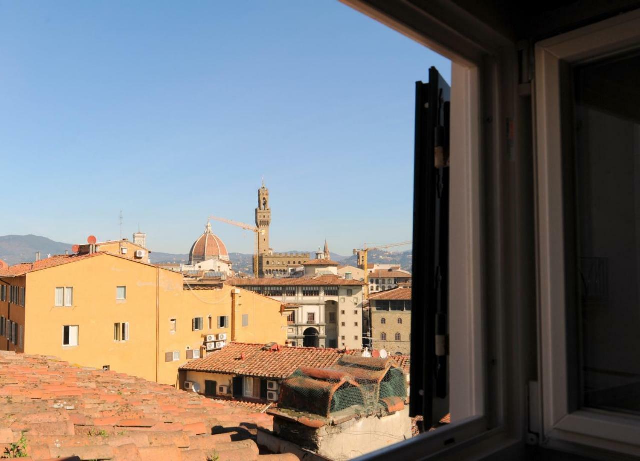 Acacia Firenze - Cosmea Apartment Bagian luar foto